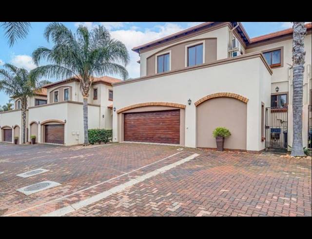 3 BEDROOM CLUSTER FOR SALE IN GLENVISTA